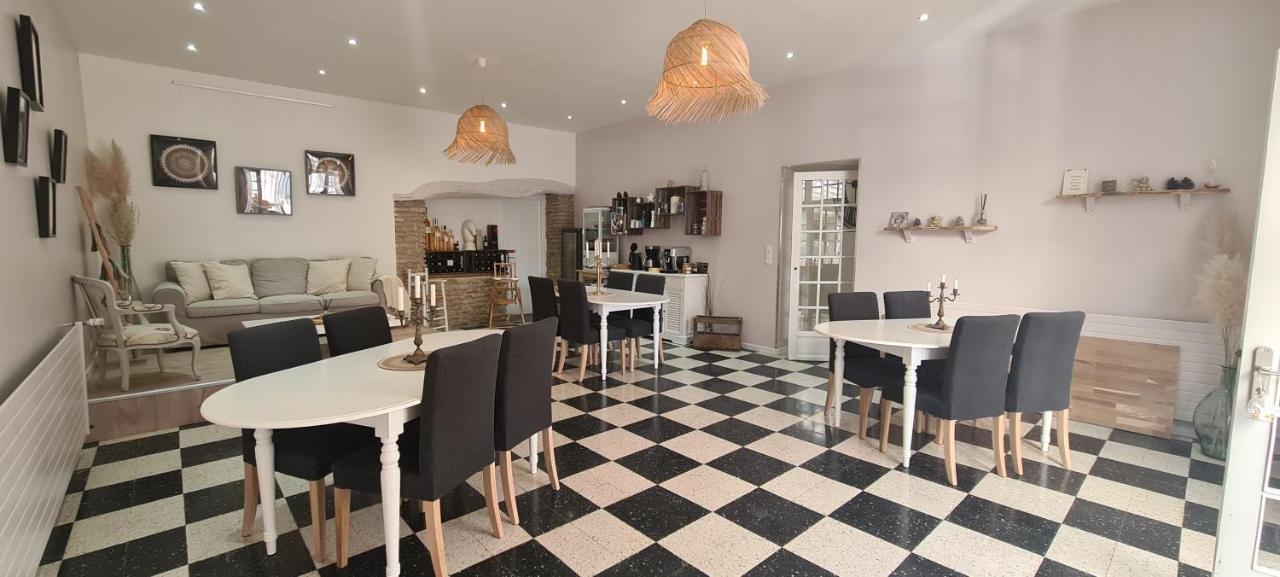 La Bastide Des Arts Bed & Breakfast Saumane-de-Vaucluse Екстериор снимка