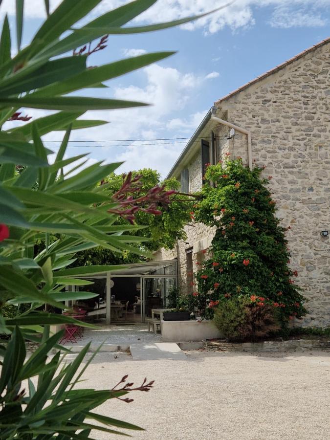 La Bastide Des Arts Bed & Breakfast Saumane-de-Vaucluse Екстериор снимка