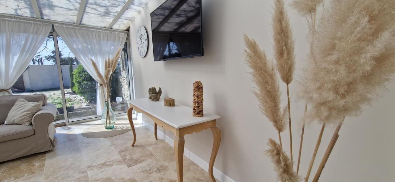 La Bastide Des Arts Bed & Breakfast Saumane-de-Vaucluse Екстериор снимка