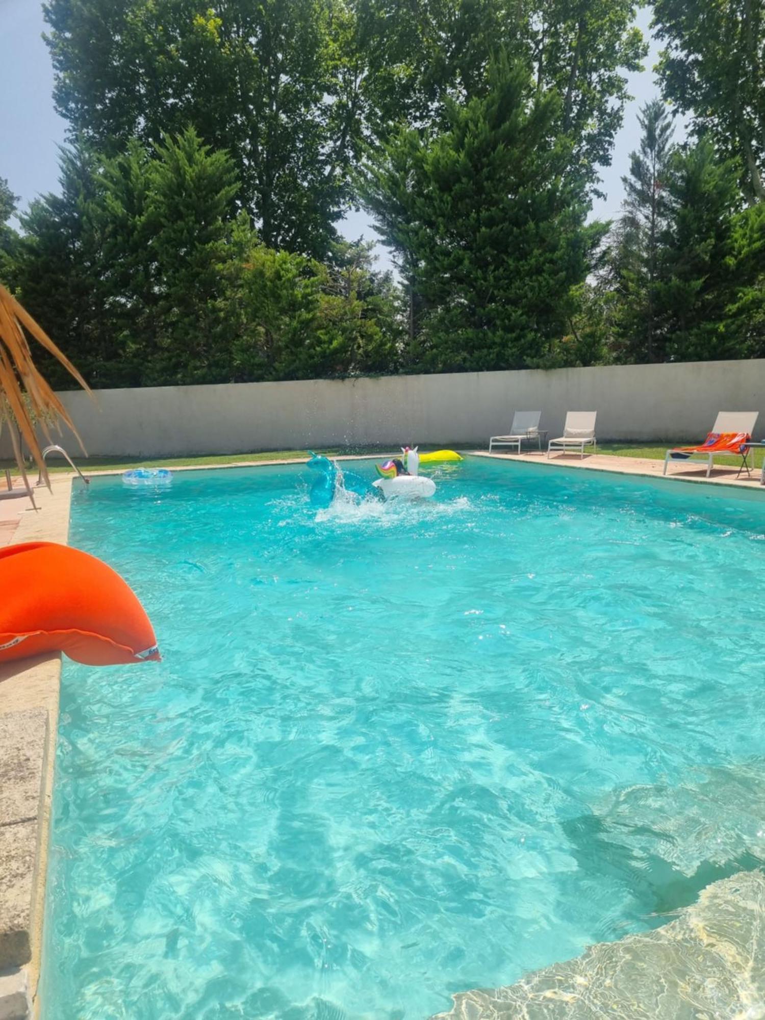 La Bastide Des Arts Bed & Breakfast Saumane-de-Vaucluse Екстериор снимка